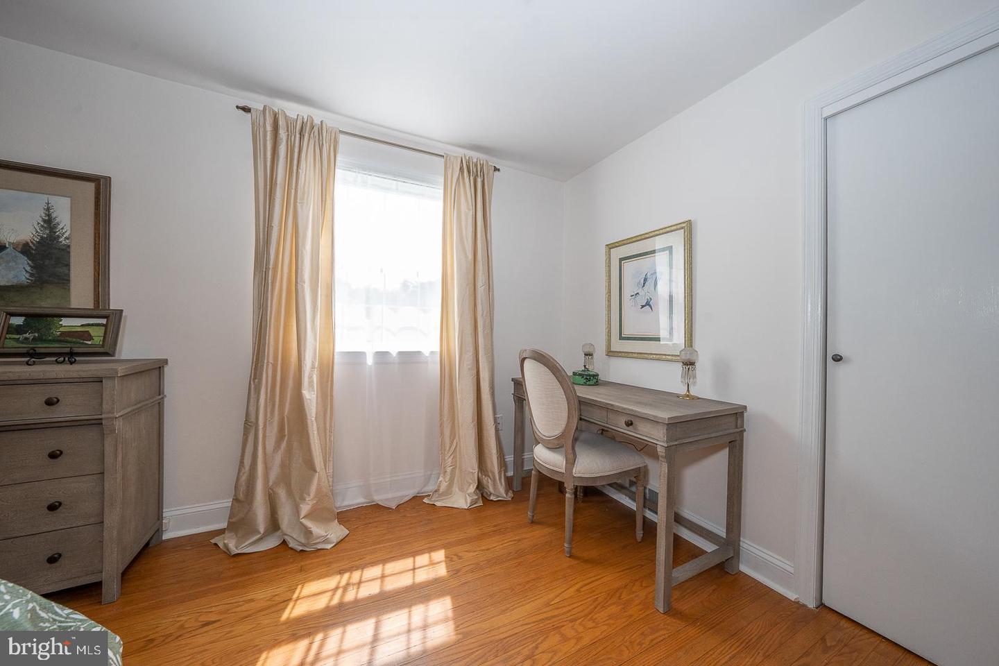 202 Ridgewood Rd