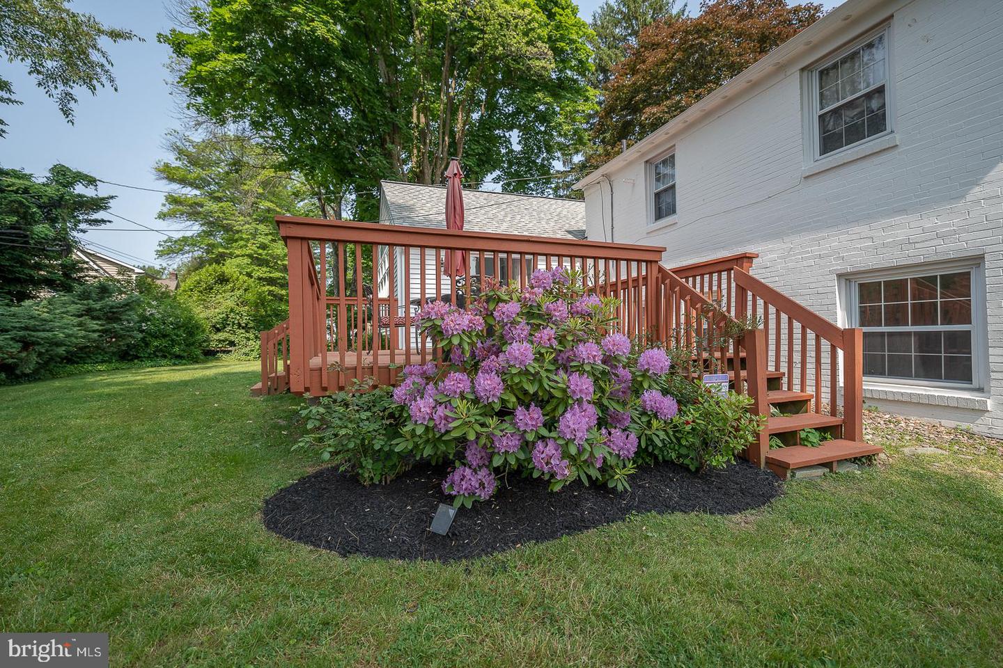 202 Ridgewood Rd