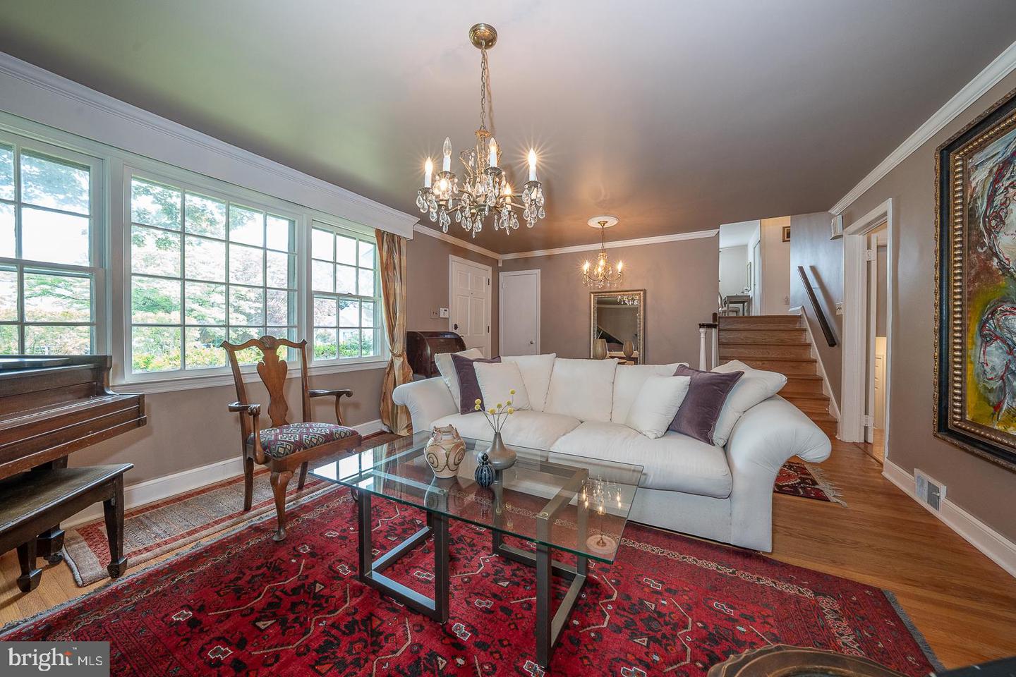 202 Ridgewood Rd