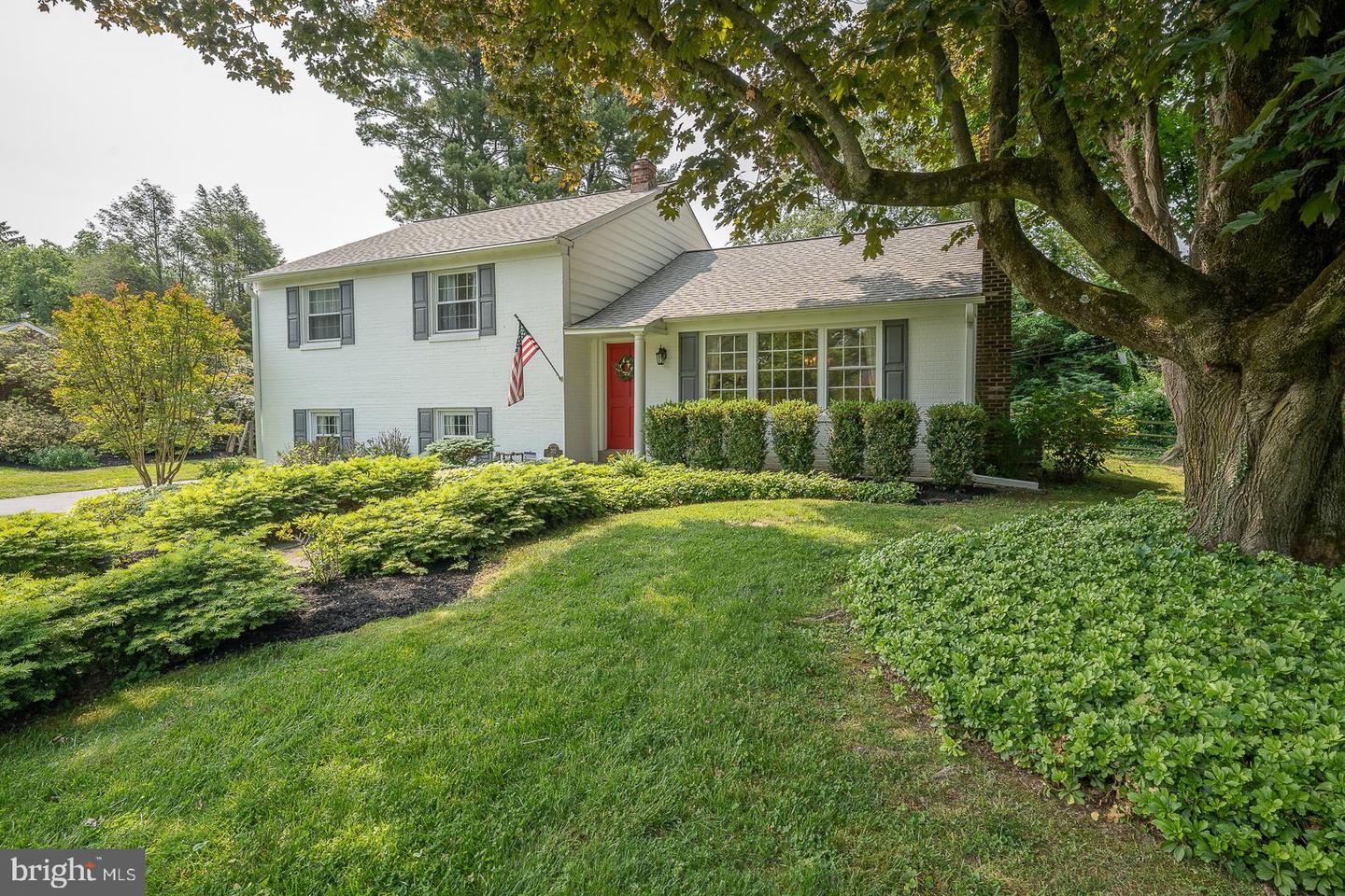 202 Ridgewood Rd
