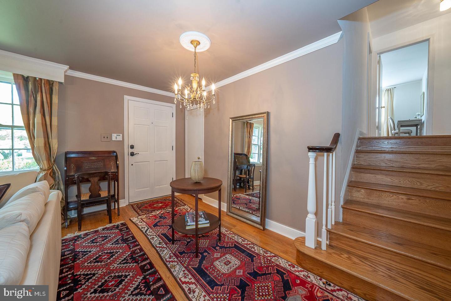 202 Ridgewood Rd