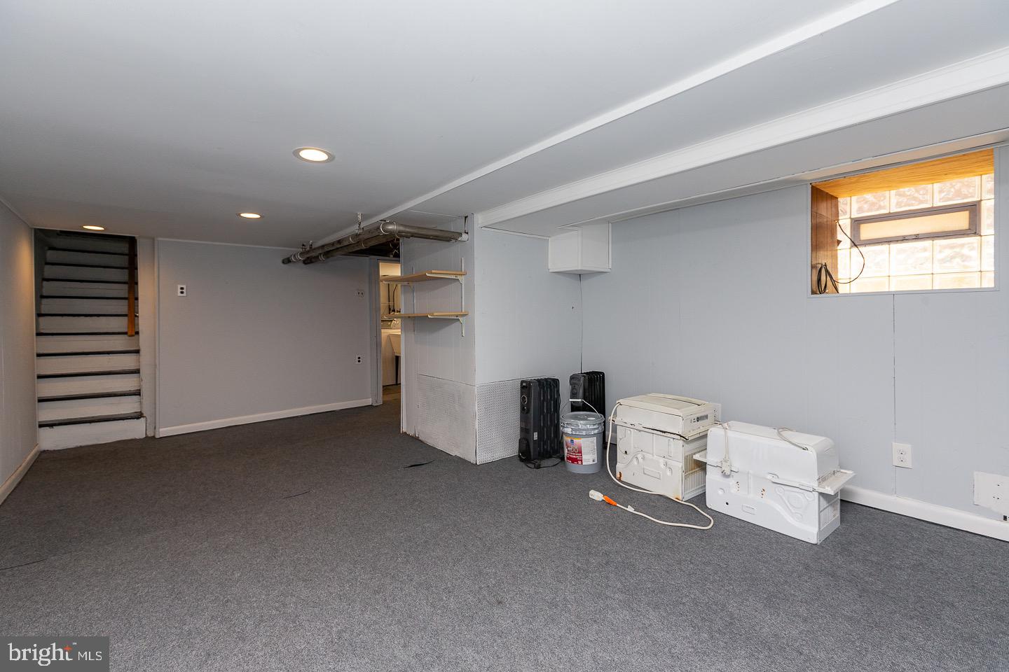 31 Waverly Rd