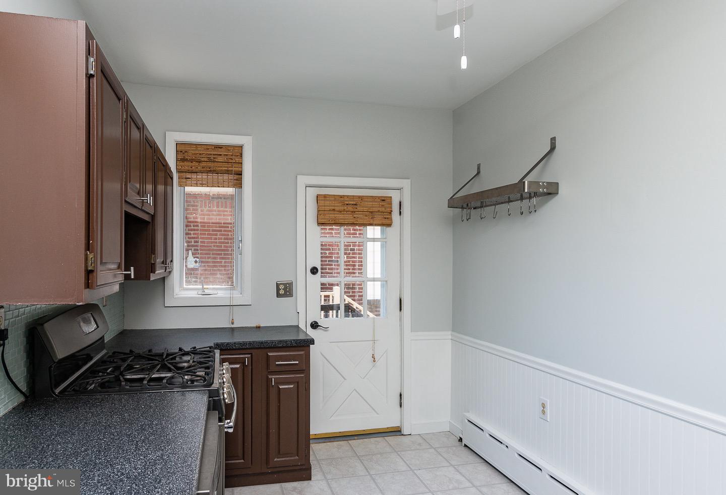 31 Waverly Rd