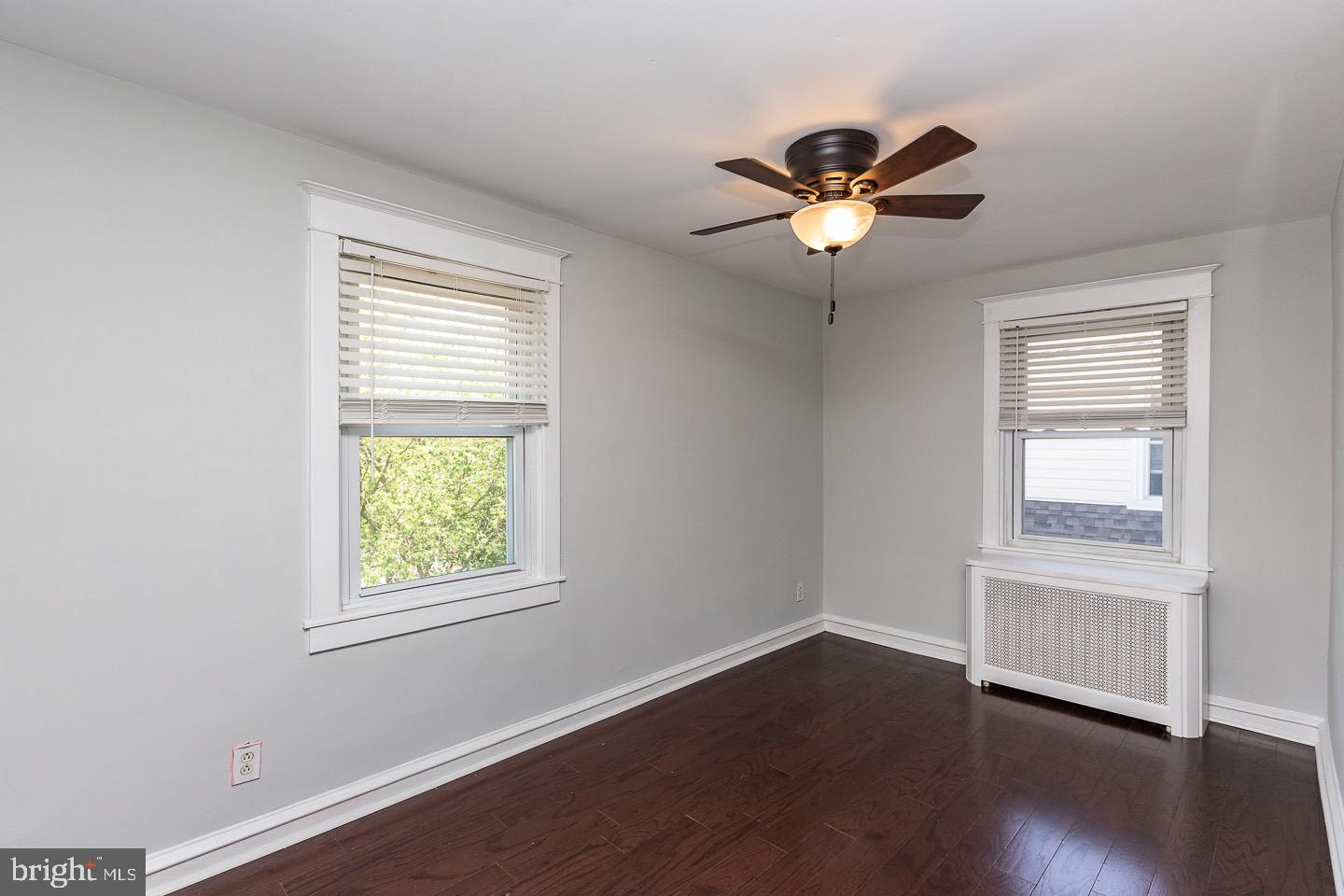 31 Waverly Rd