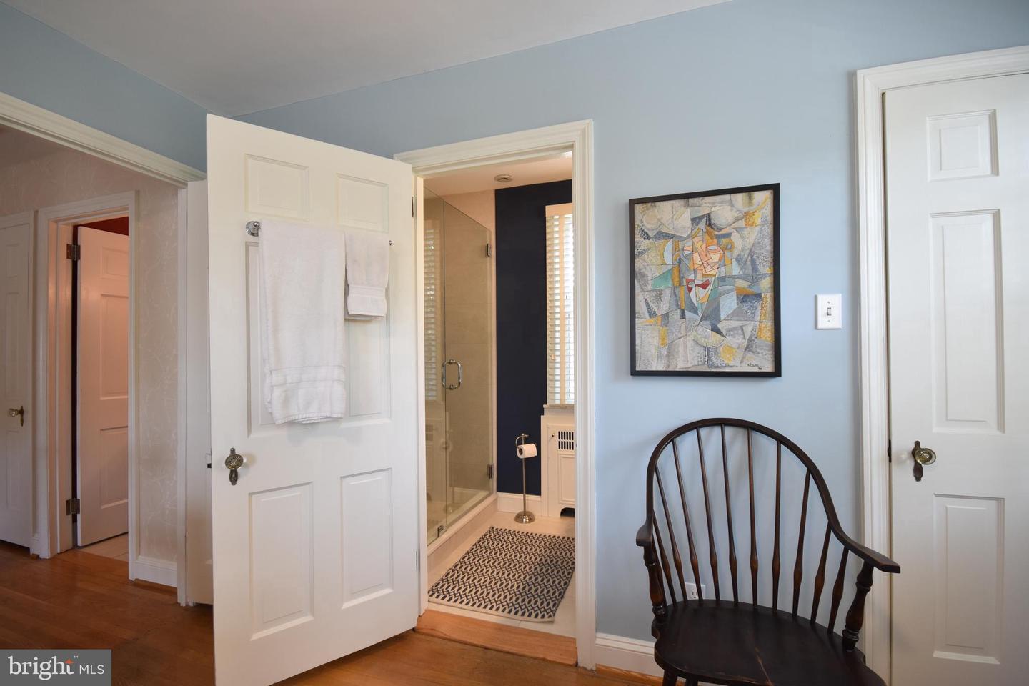 145 W Plumstead Ave