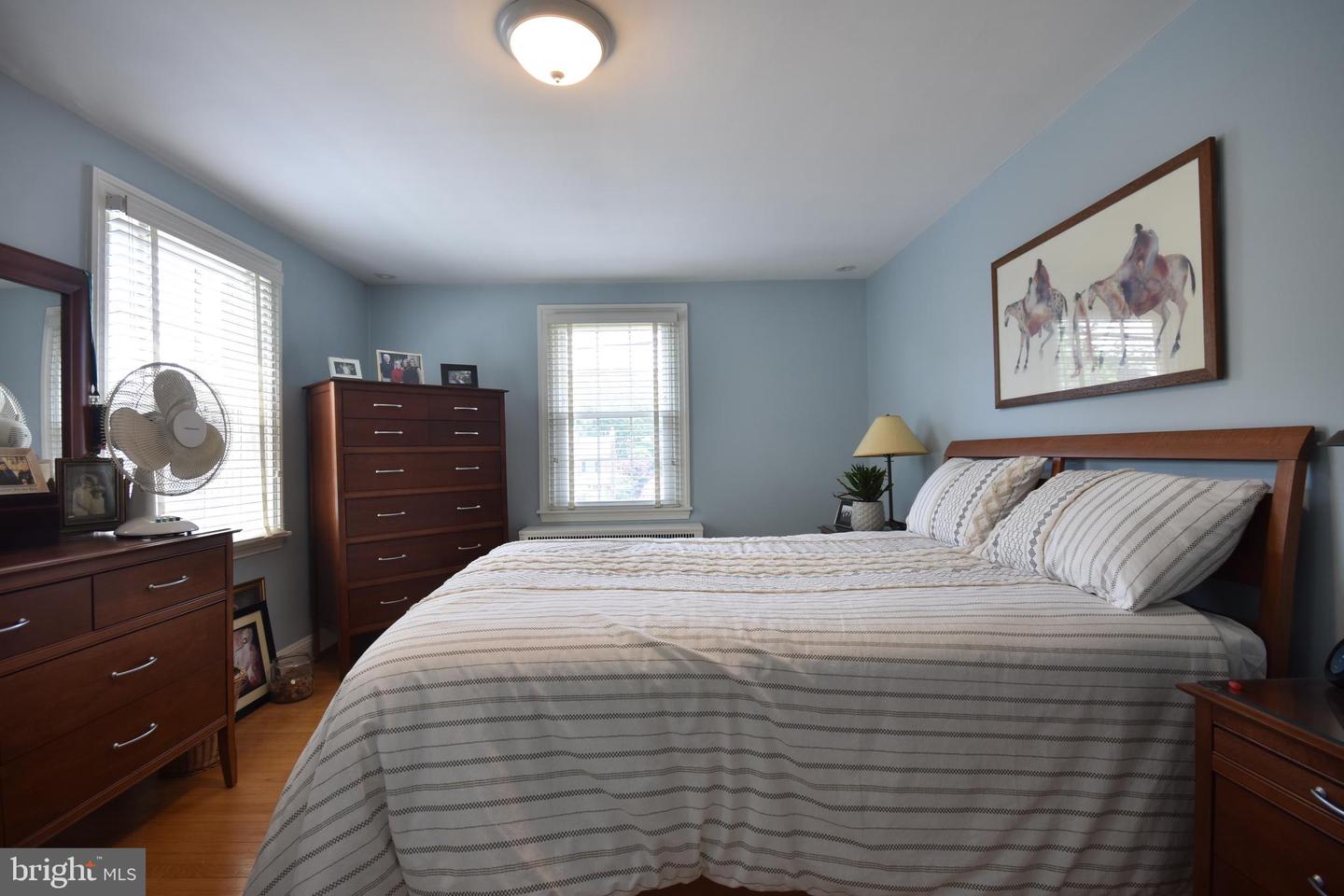 145 W Plumstead Ave