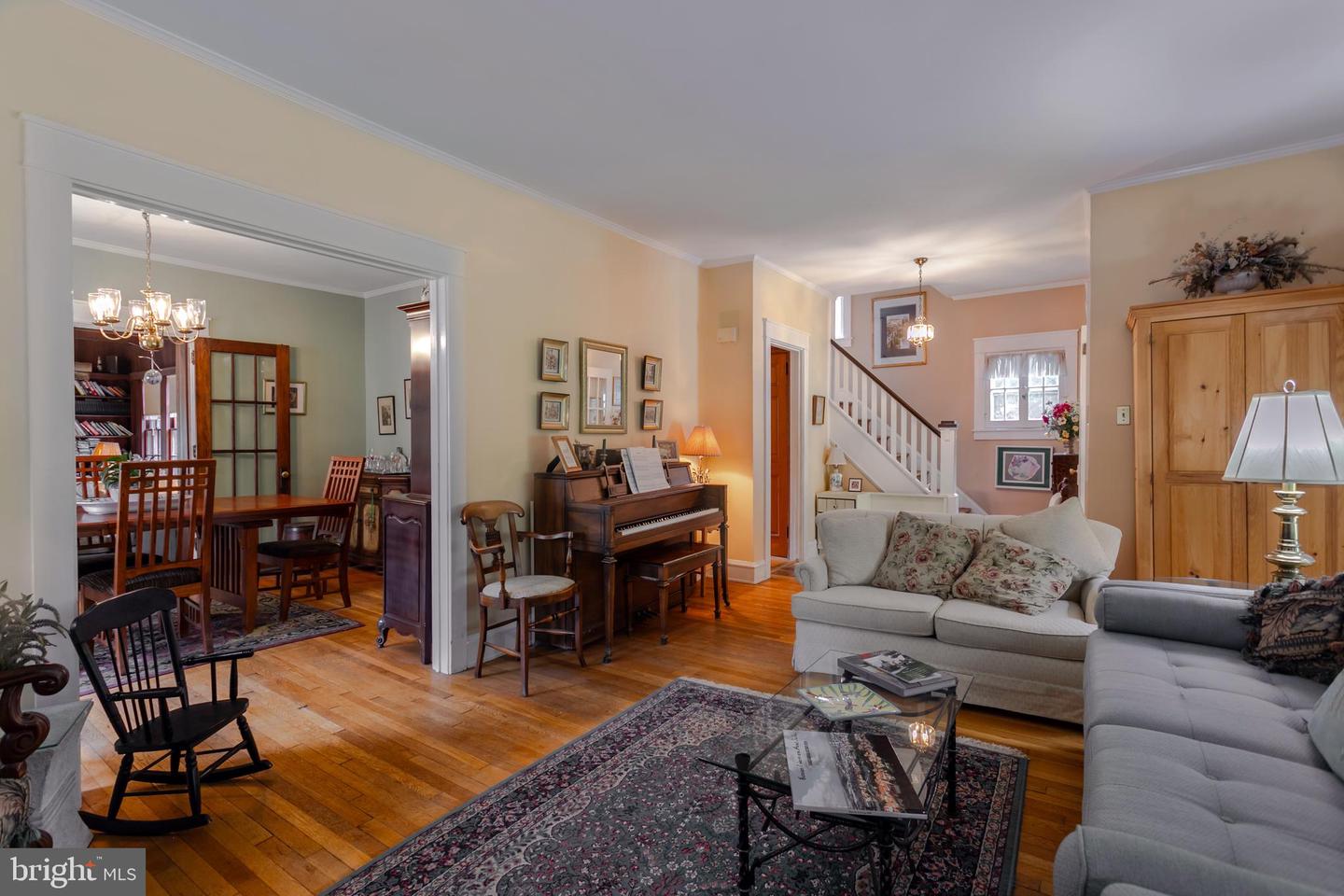 200 E Park Rd