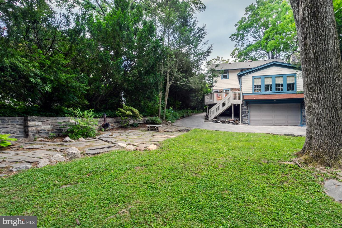 200 E Park Rd