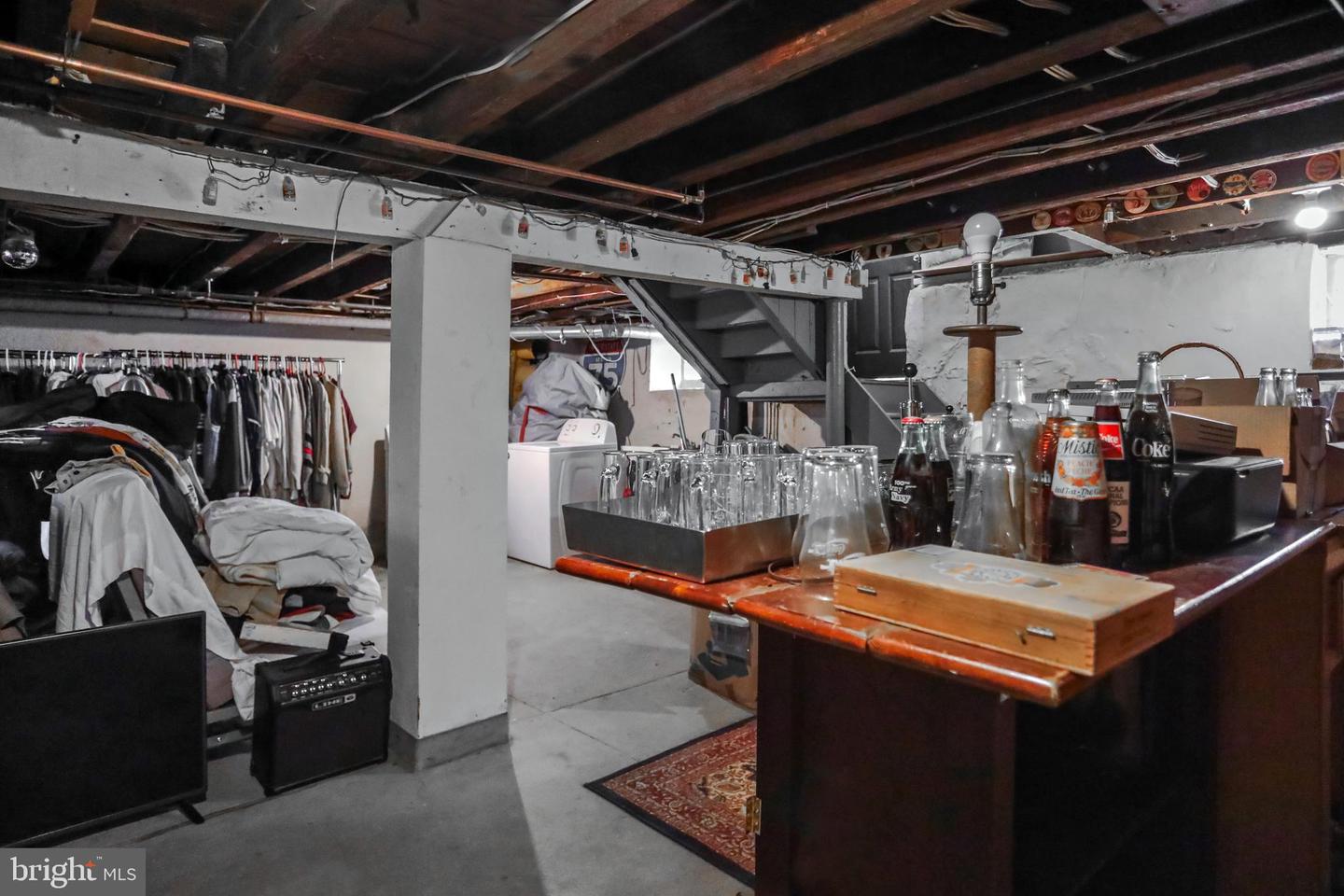 228 Kenmore Rd