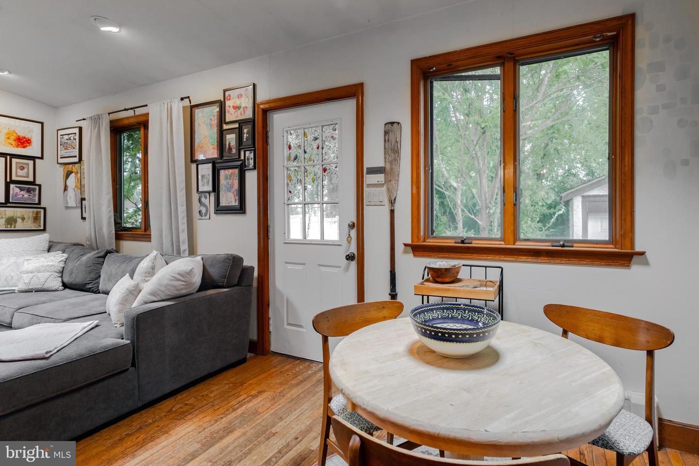 228 Kenmore Rd