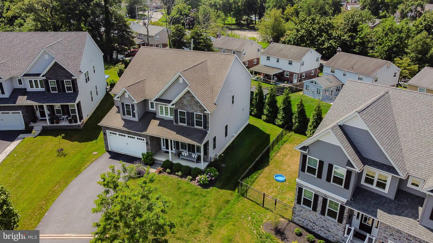 209 Harvard Rd