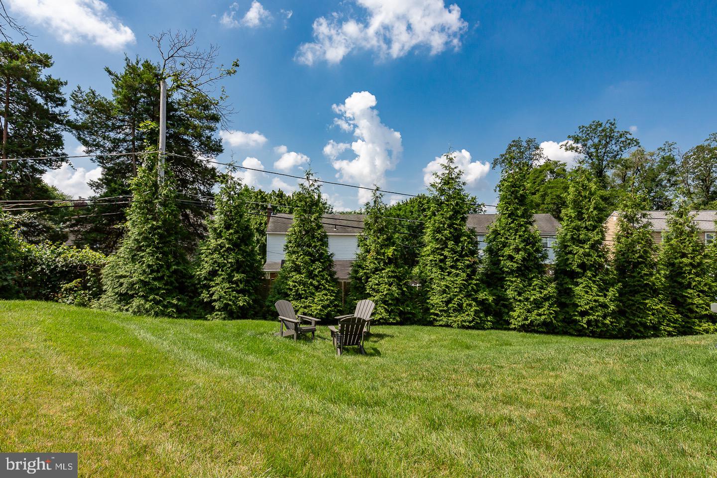 209 Harvard Rd