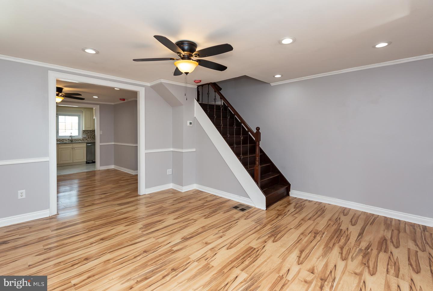 1131 Harding Dr