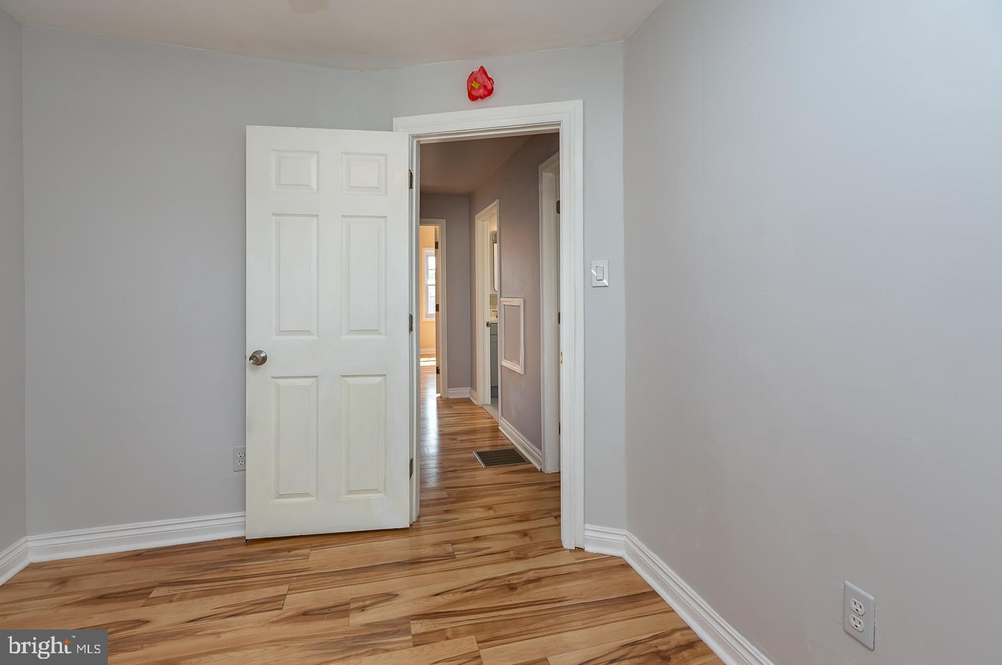 1131 Harding Dr