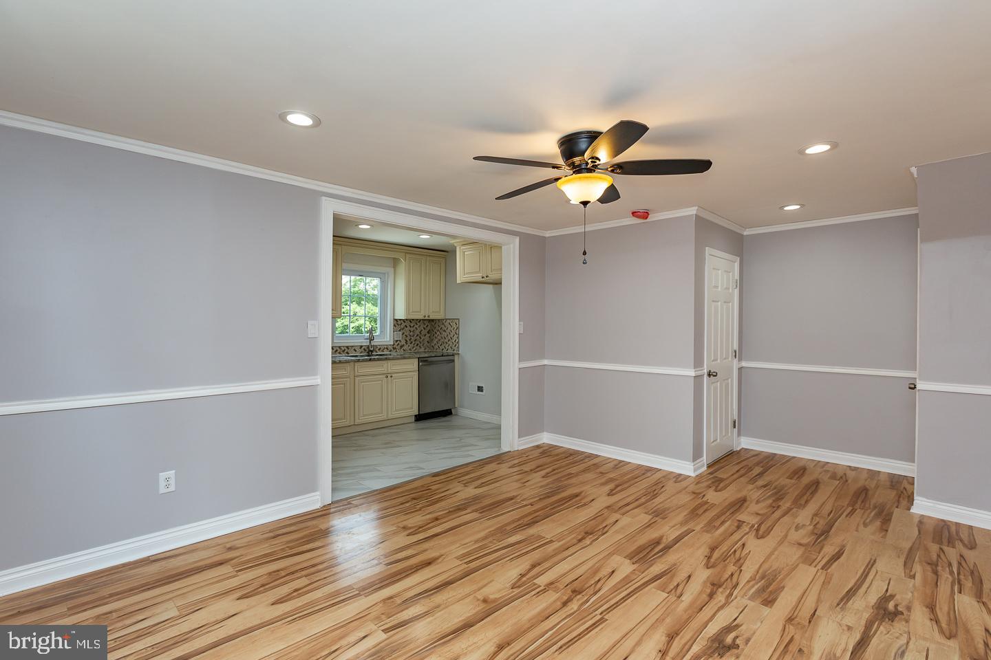 1131 Harding Dr