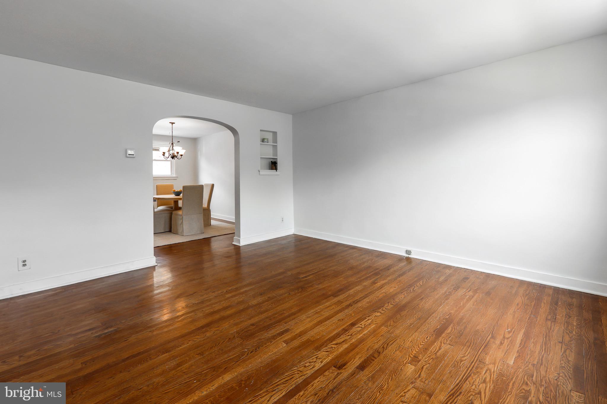 332 Abbey Ter