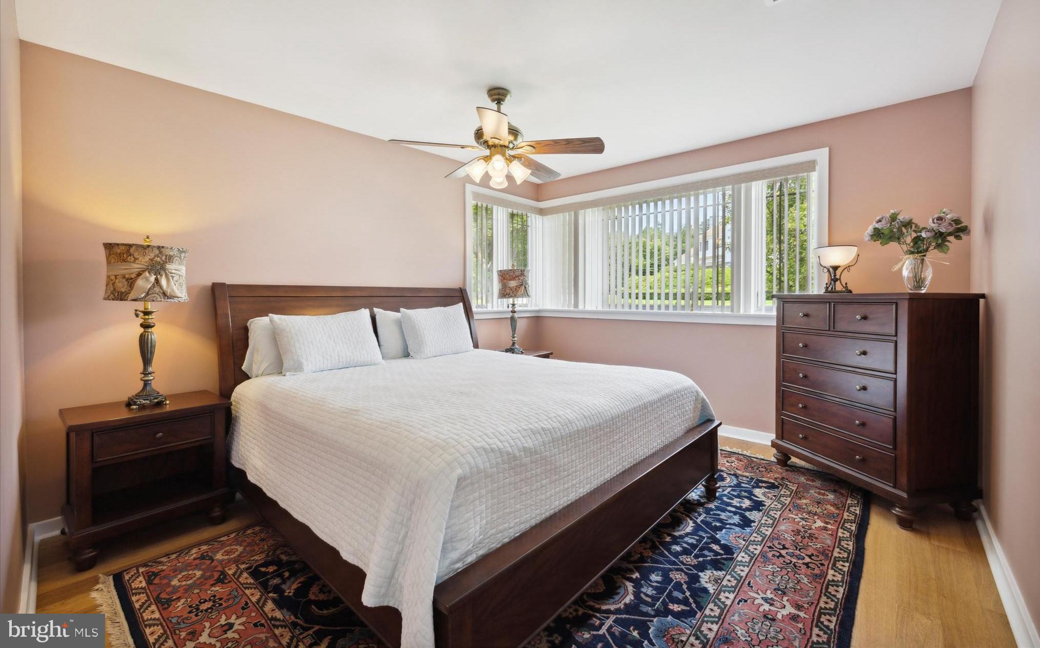 2229 Windsor Cir