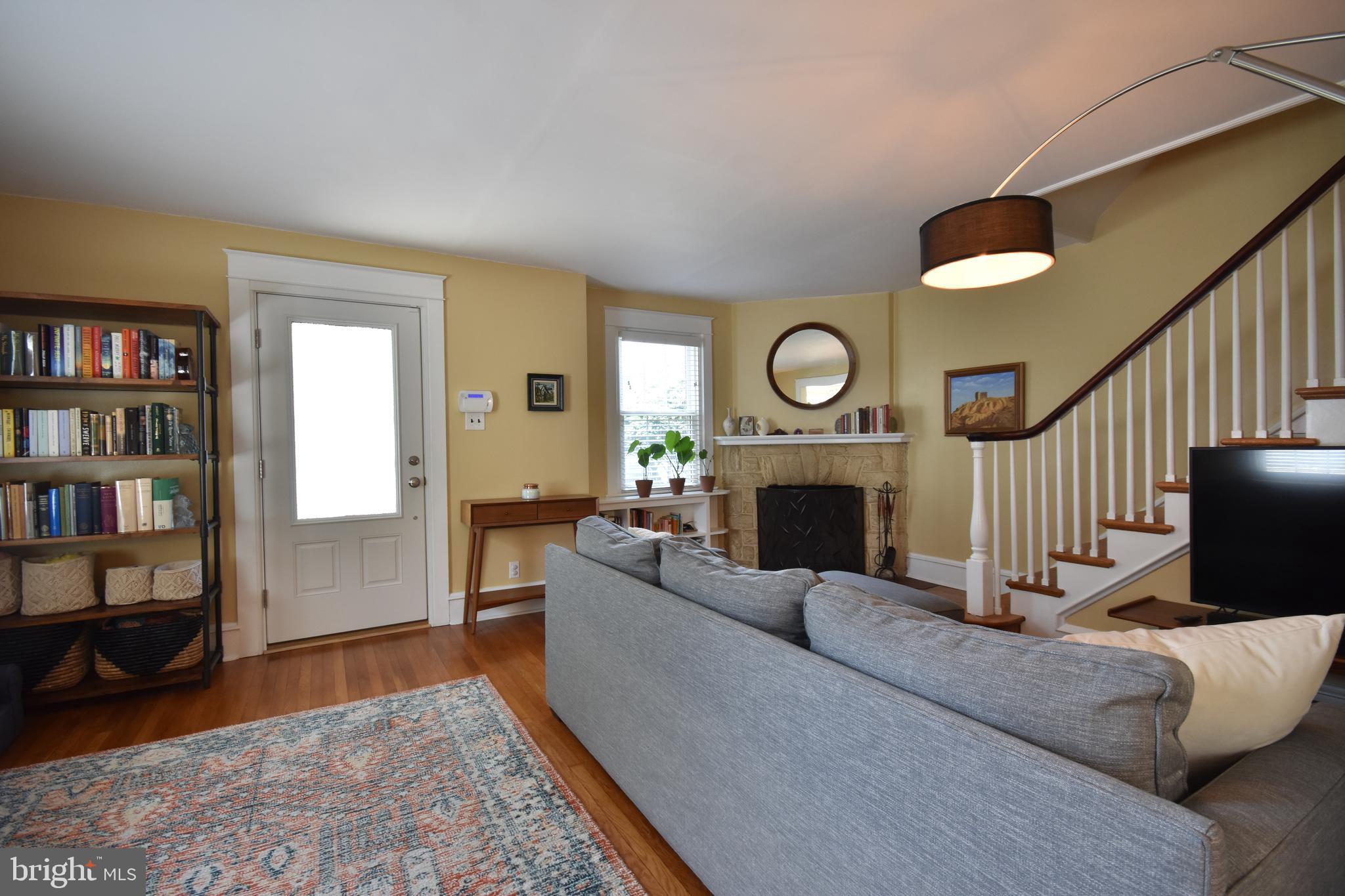 106 Walsh Rd