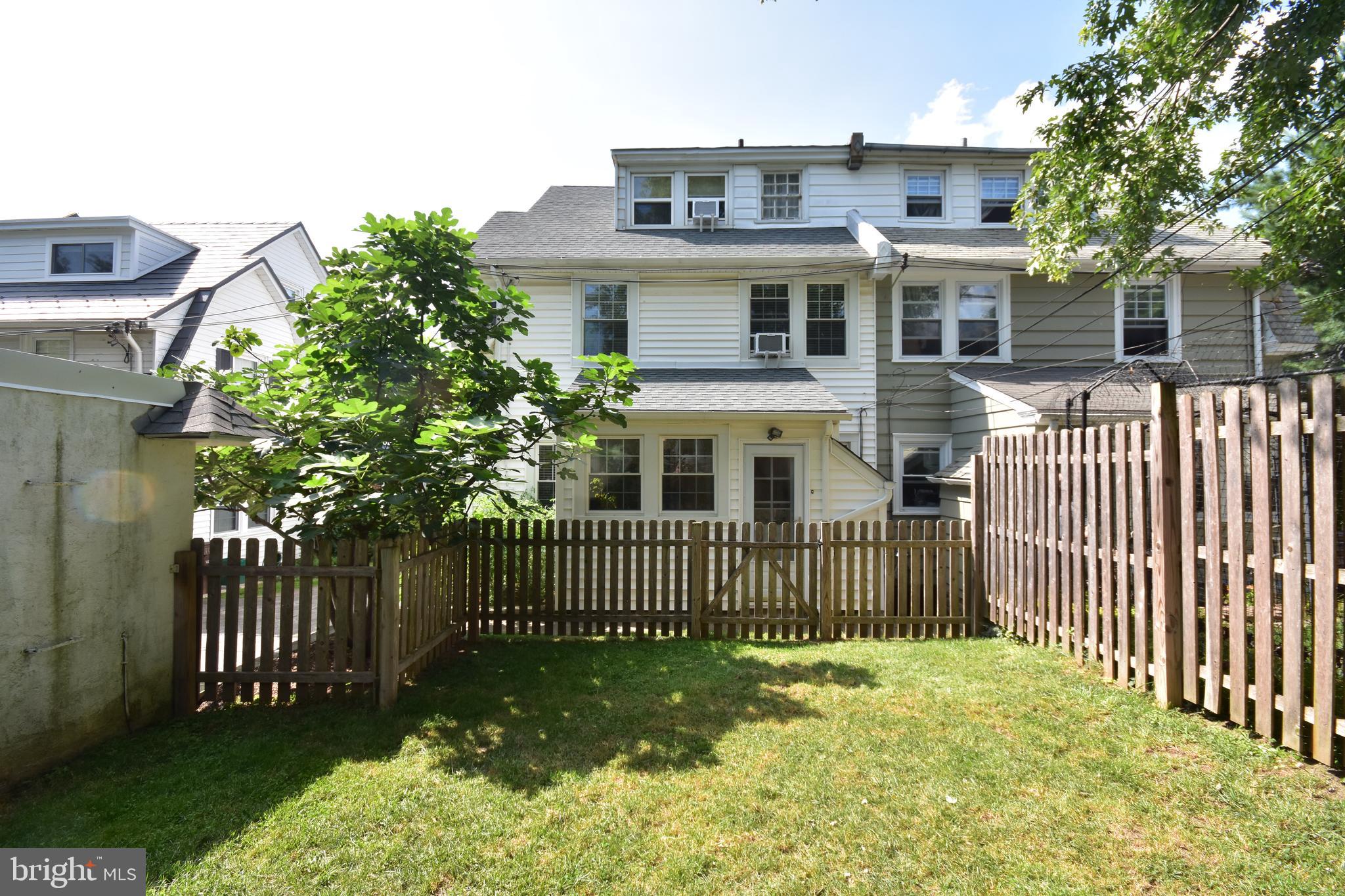 106 Walsh Rd