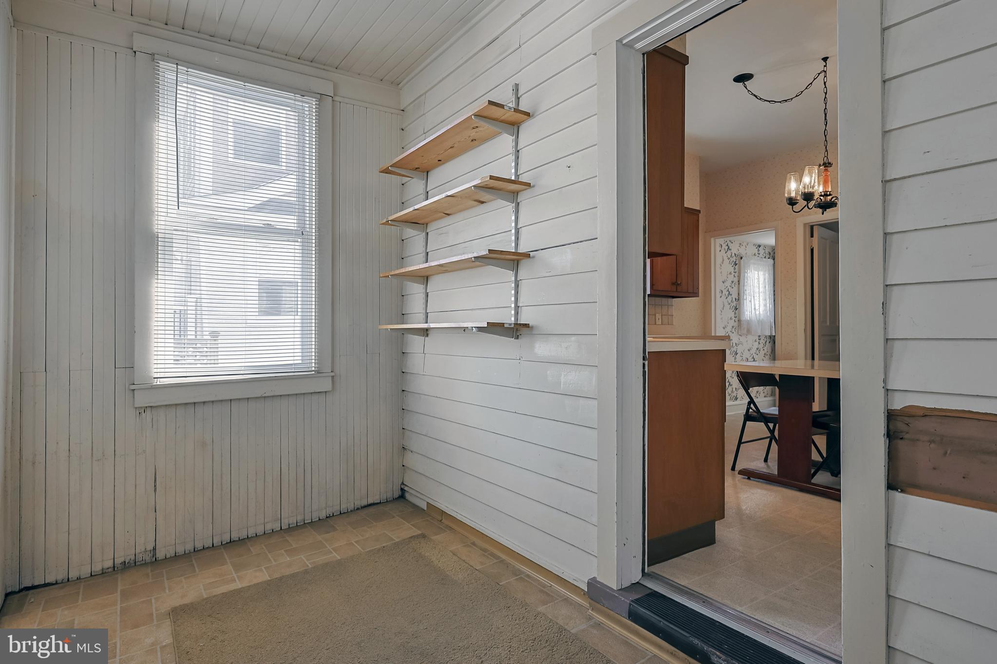 36 E Benedict Ave