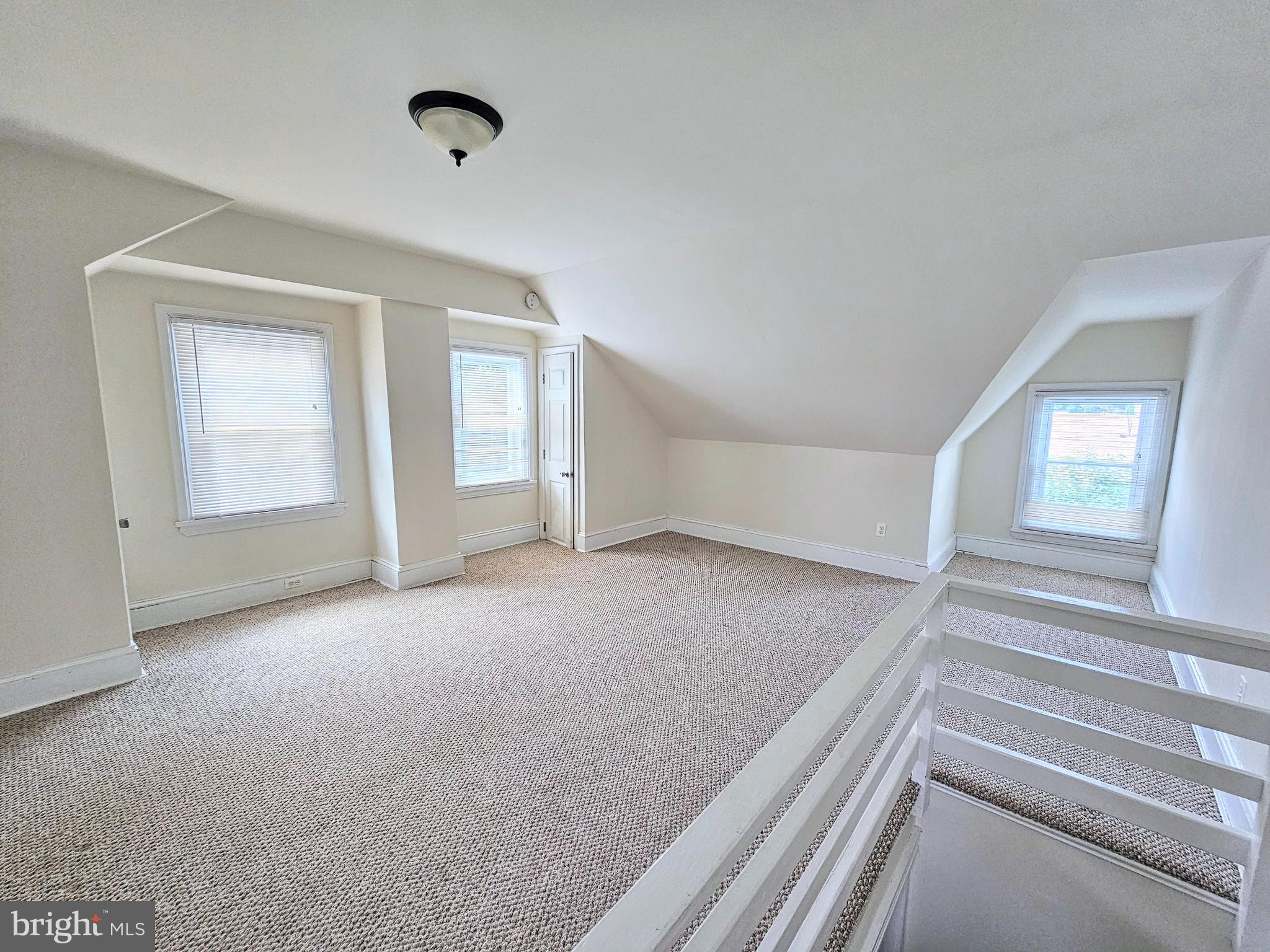 861 Penn St