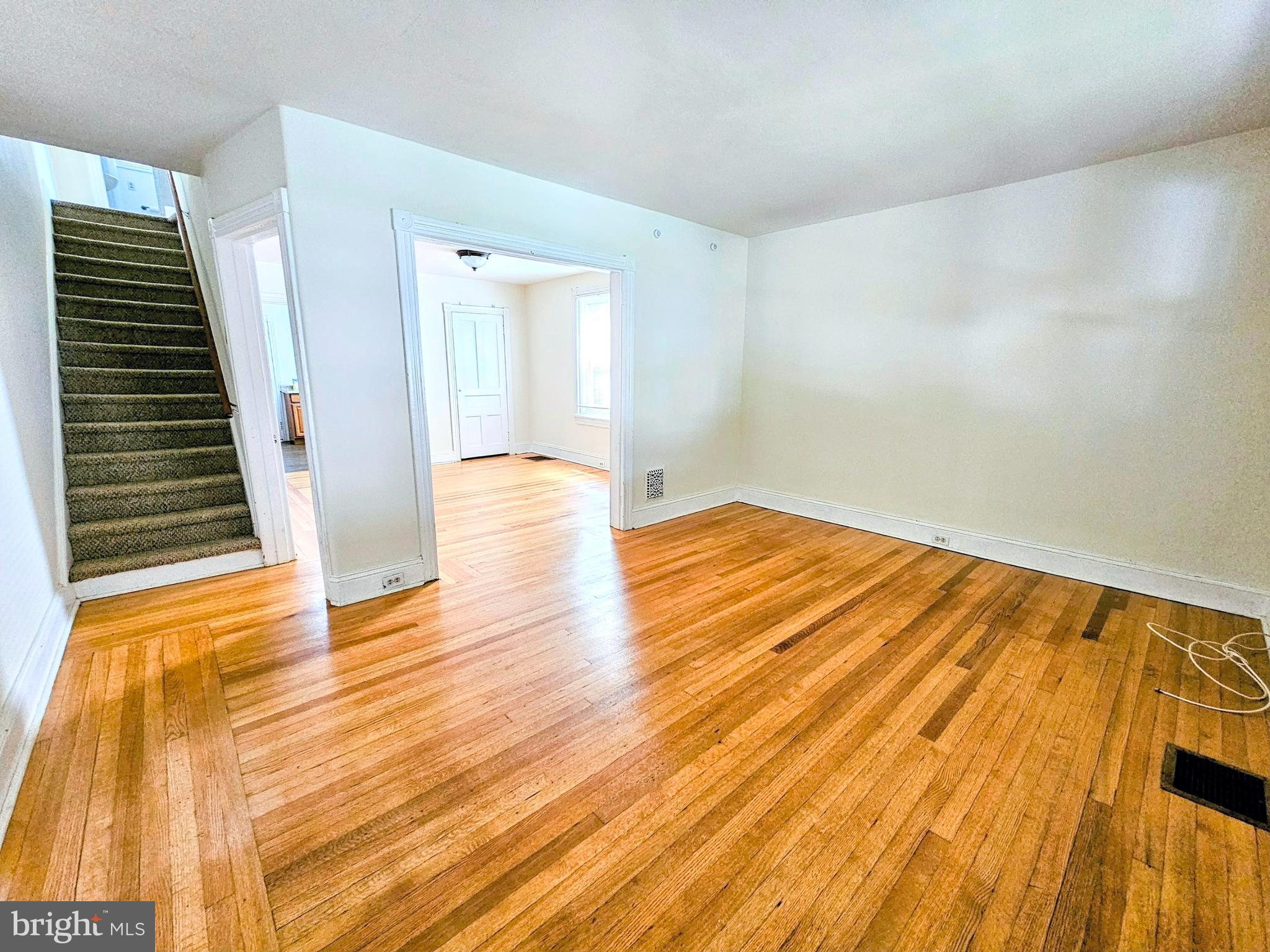 861 Penn St