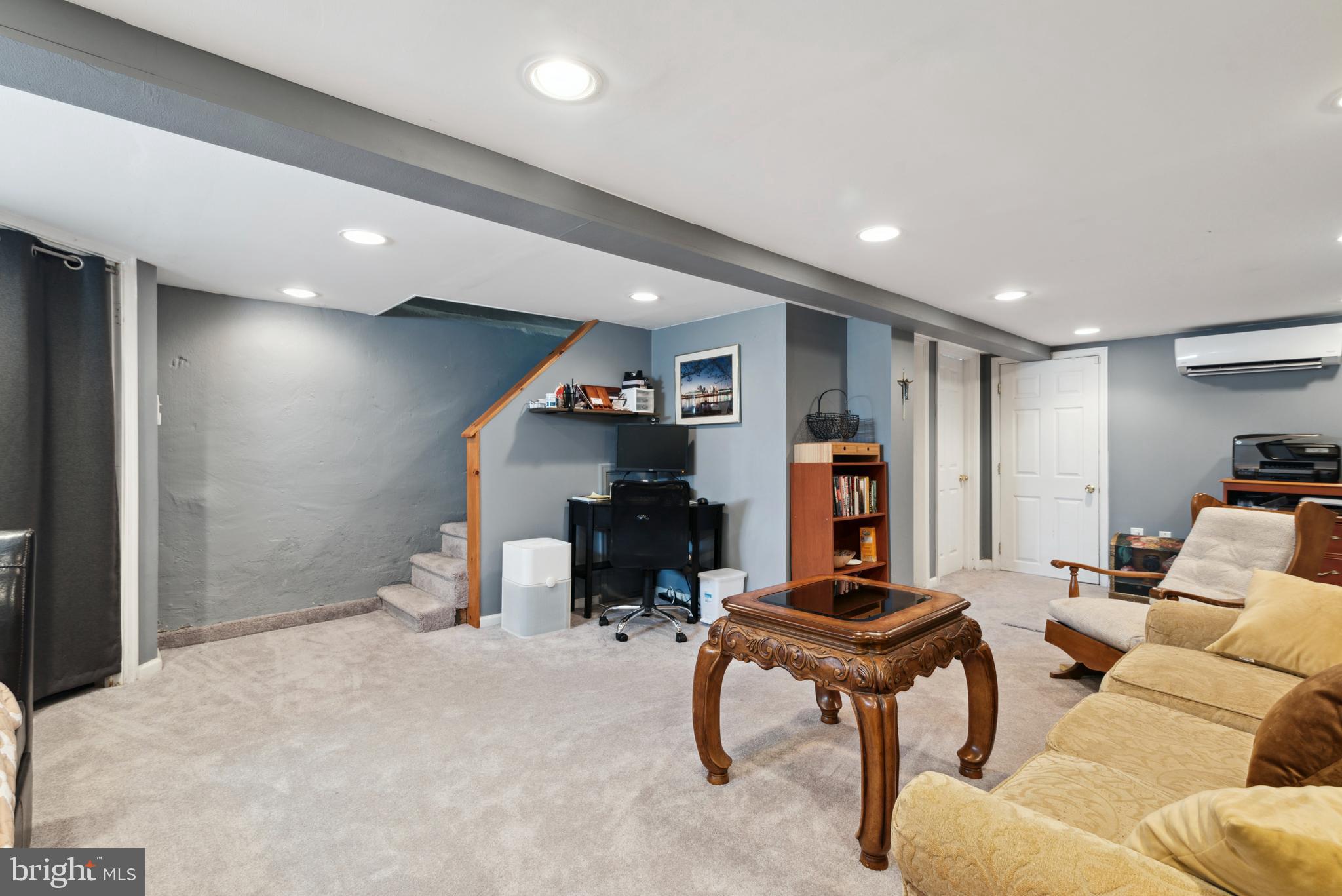 2429 Cedar Ln