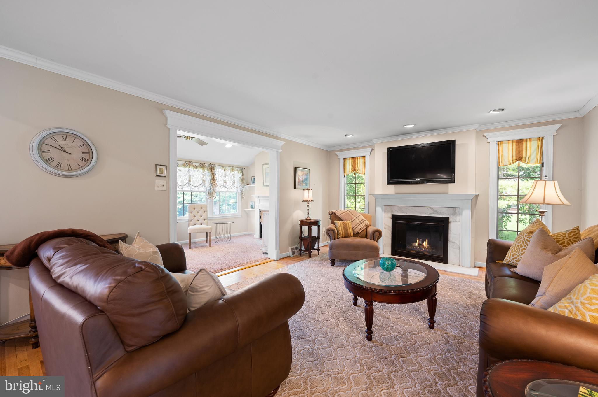 101 Woodhill Ln
