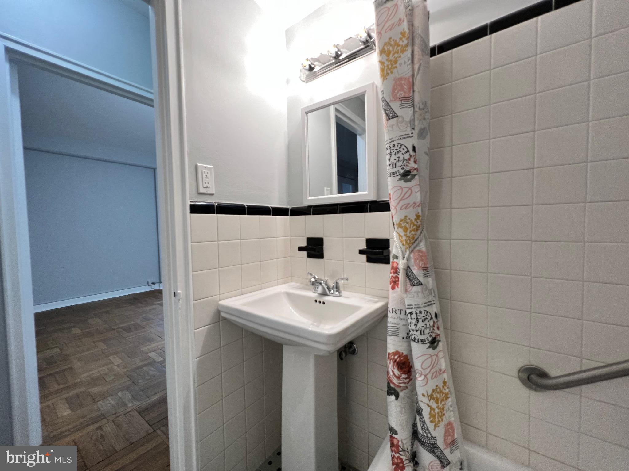 80 W Baltimore Ave #B117