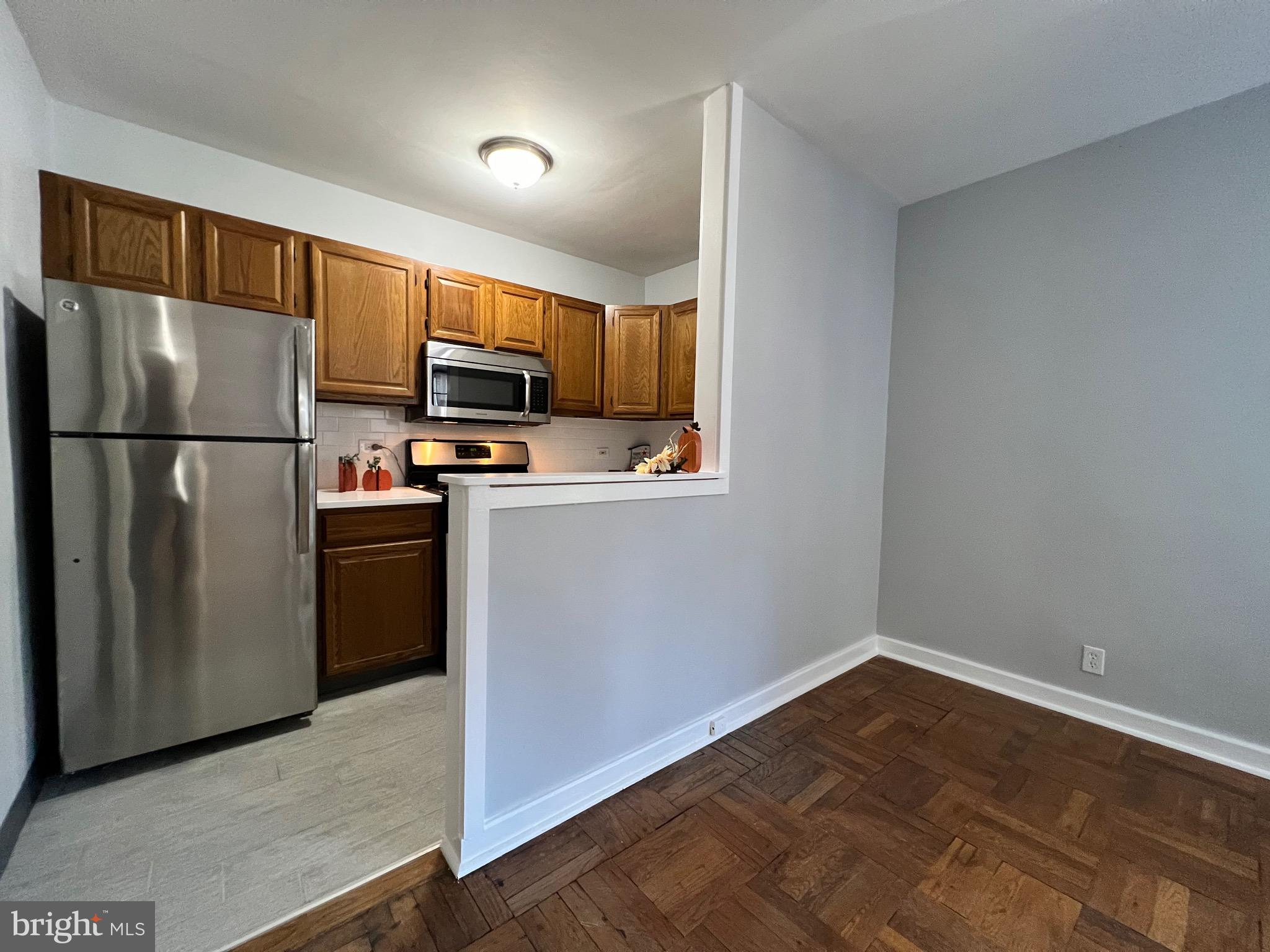 80 W Baltimore Ave #B117