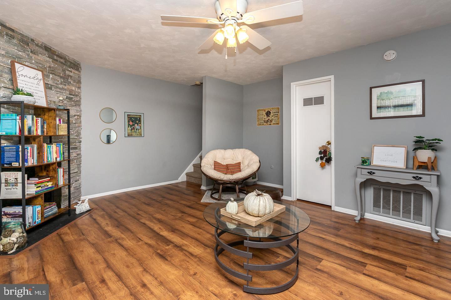 105 Painters Crossing #105