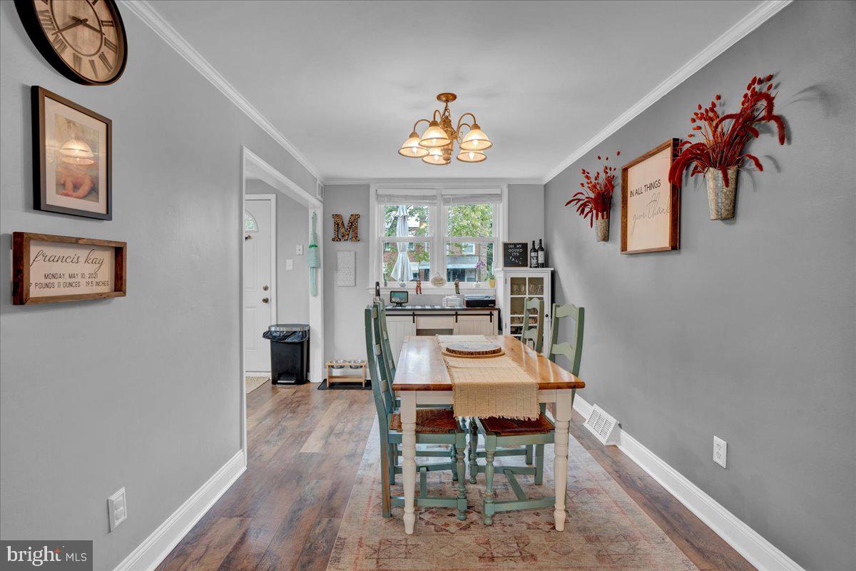 1130 Oakwood Dr