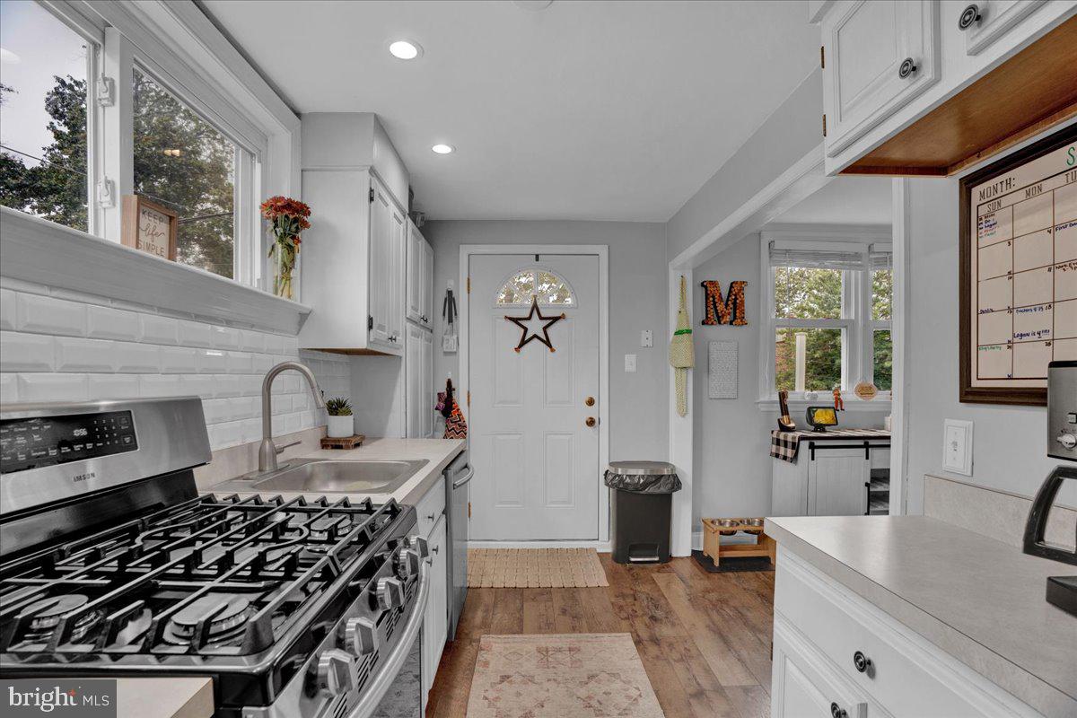 1130 Oakwood Dr