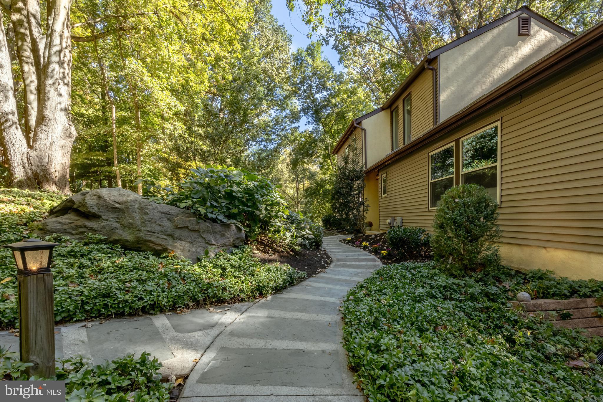 105 Terra Alta Cir