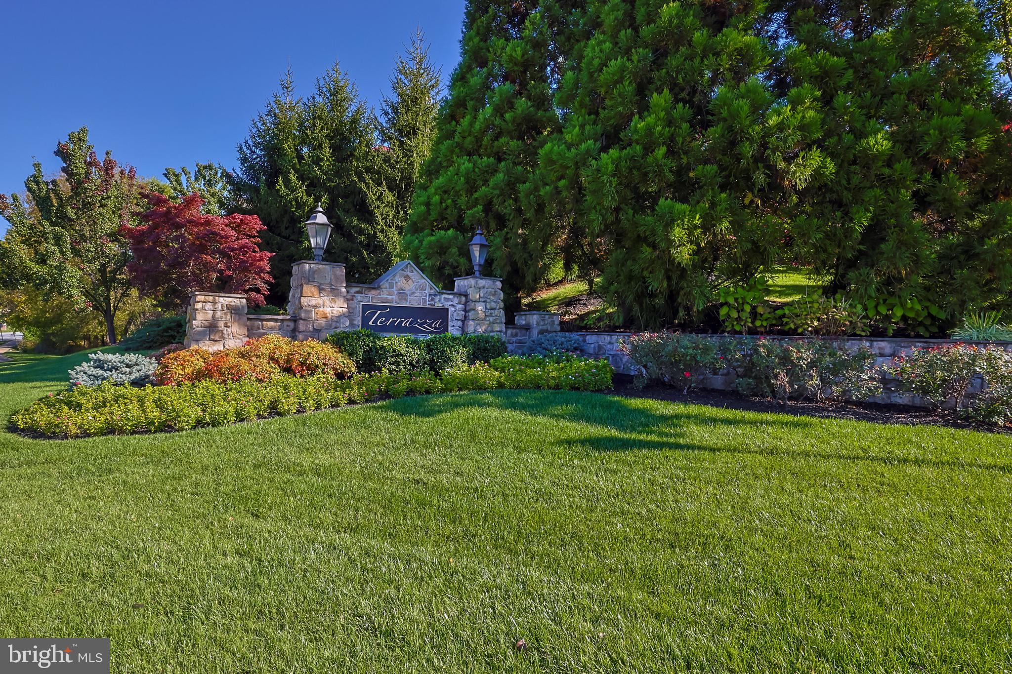 122 Cornerstone Dr #122