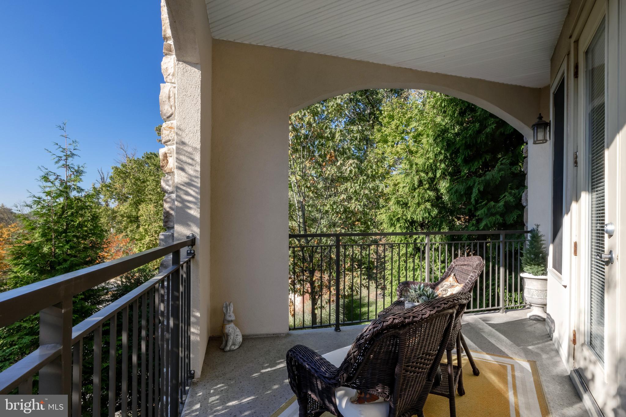 122 Cornerstone Dr #122