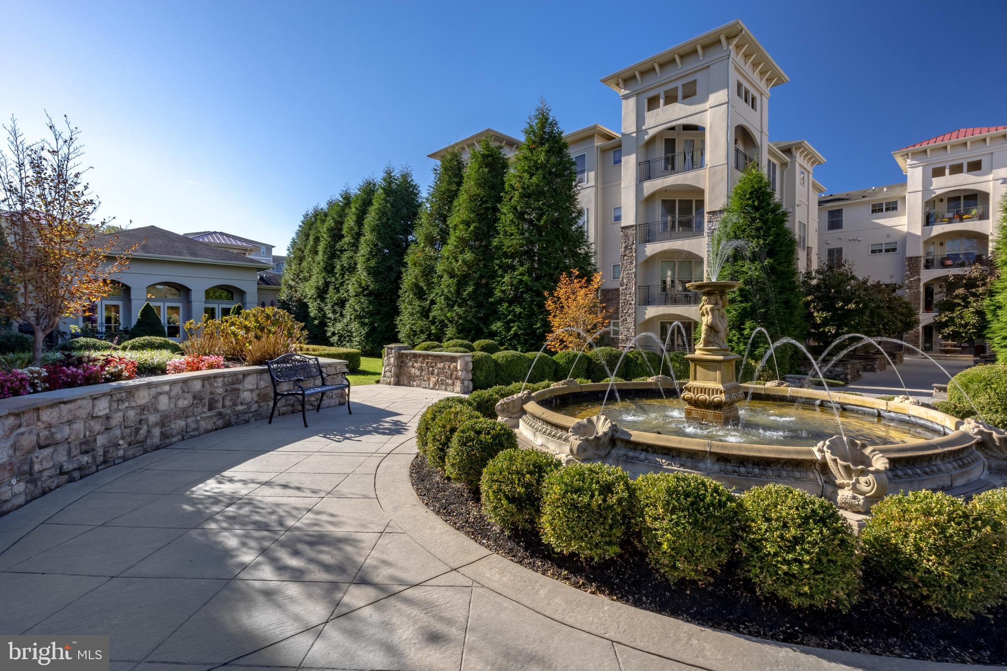 122 Cornerstone Dr #122