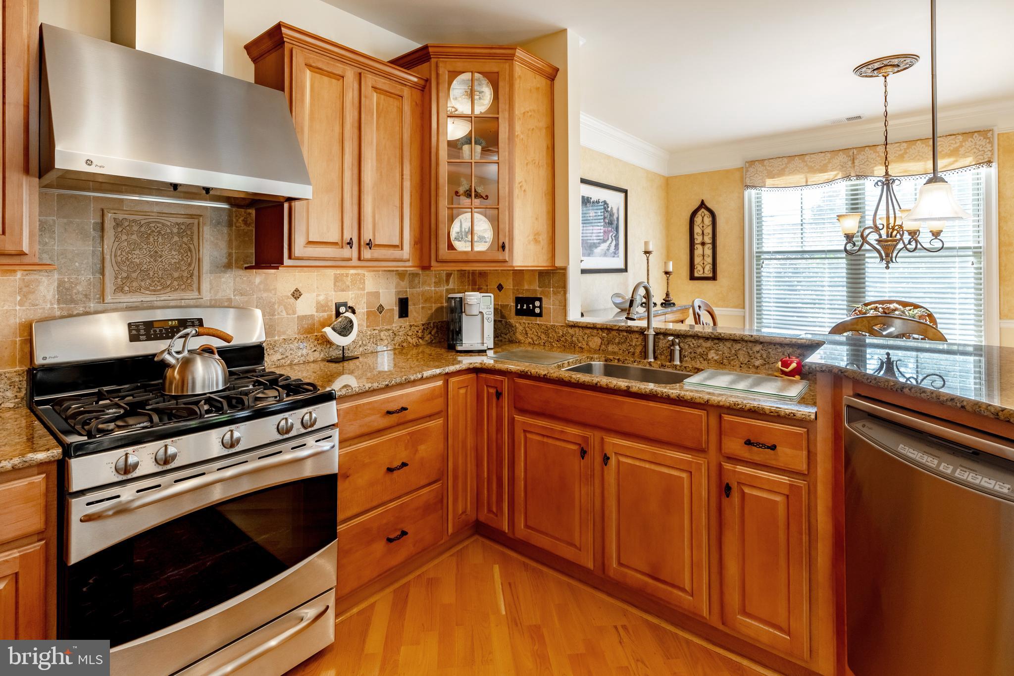 122 Cornerstone Dr #122