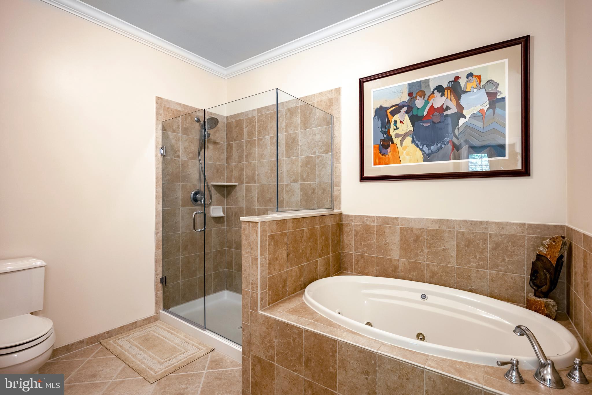 122 Cornerstone Dr #122