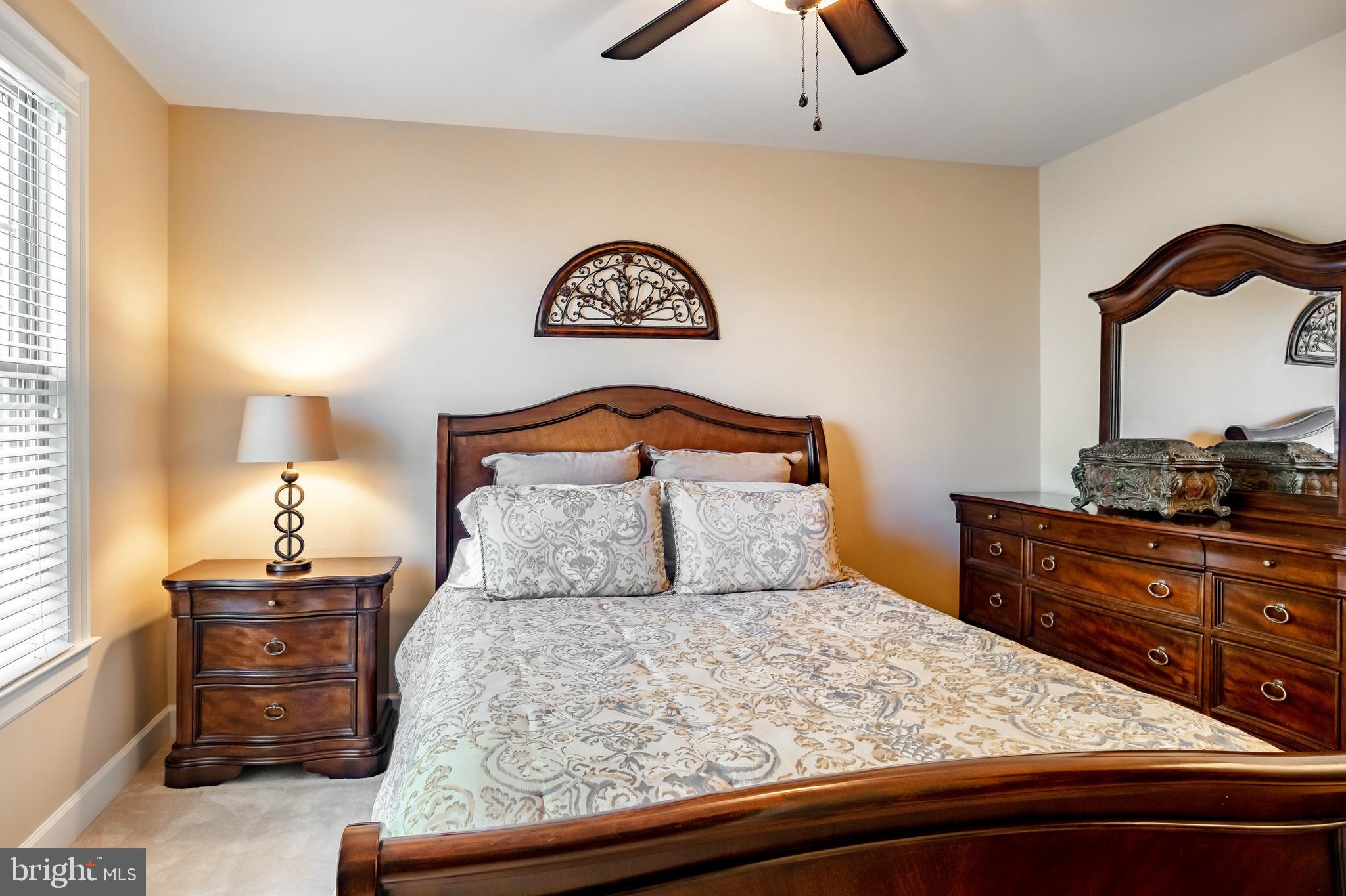 122 Cornerstone Dr #122