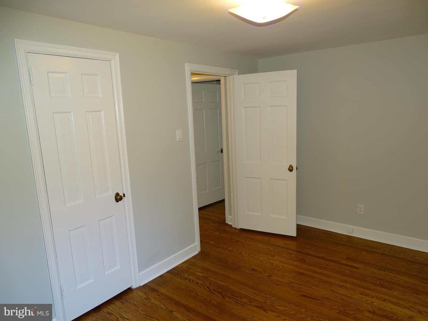 213 James Dr