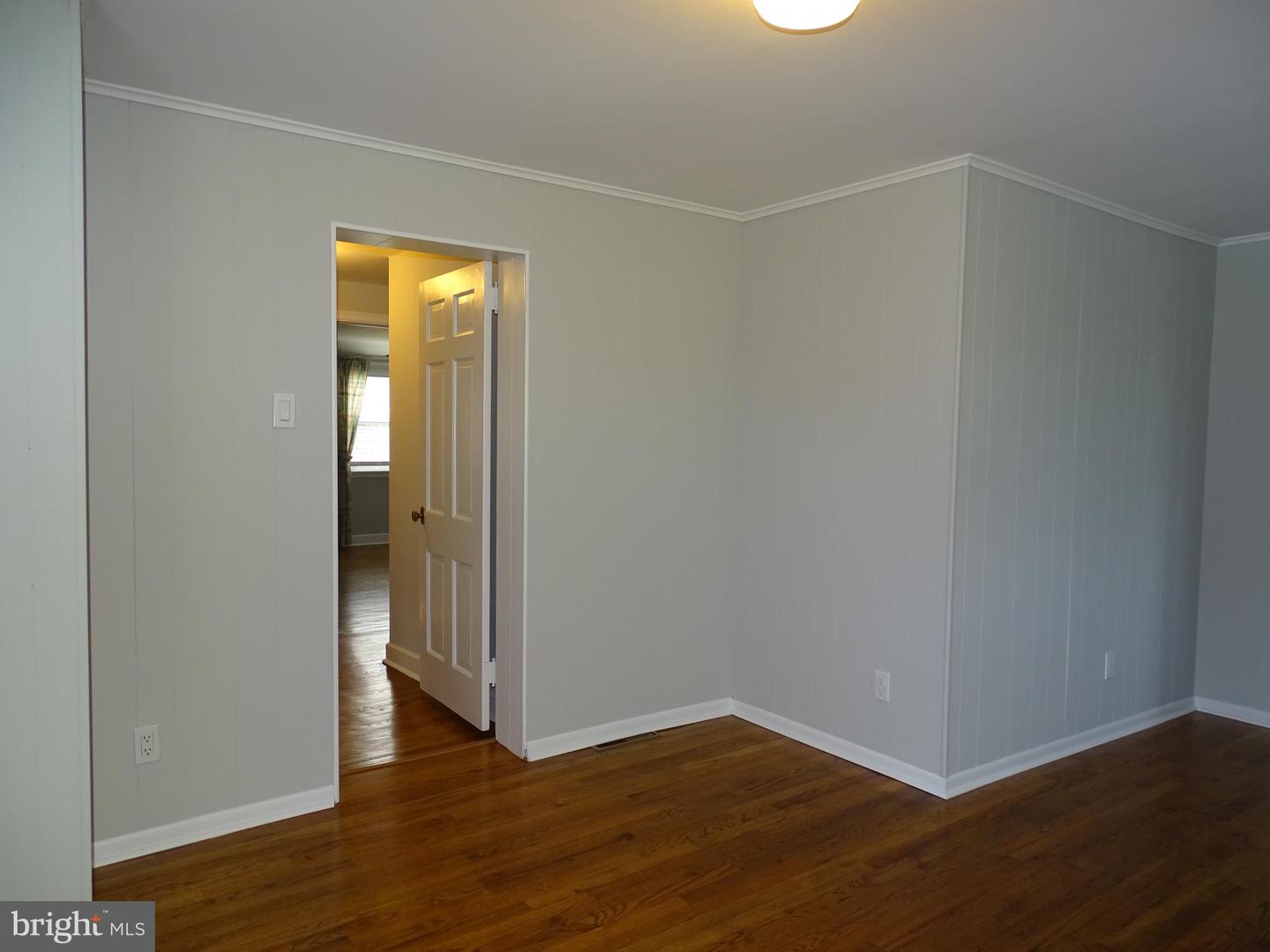 213 James Dr