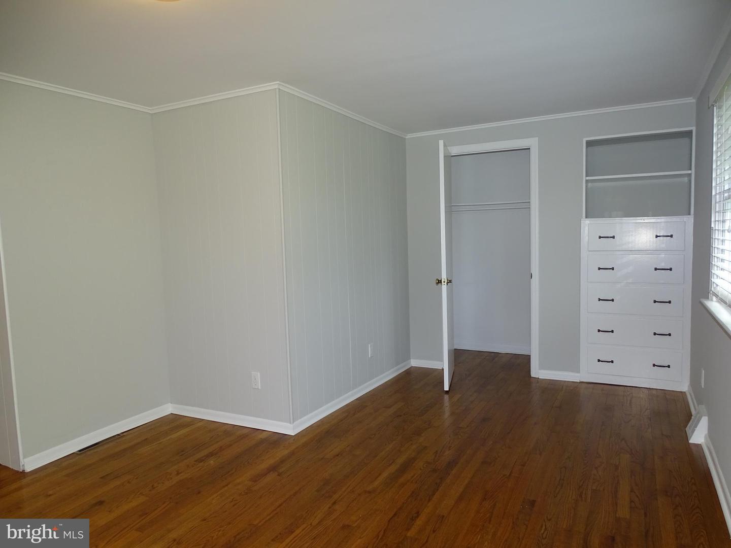 213 James Dr
