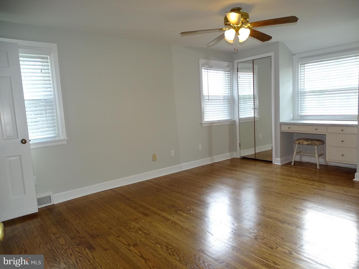 213 James Dr