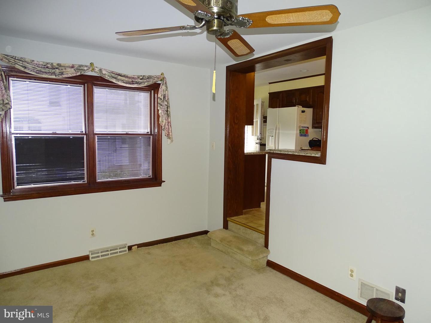 213 James Dr