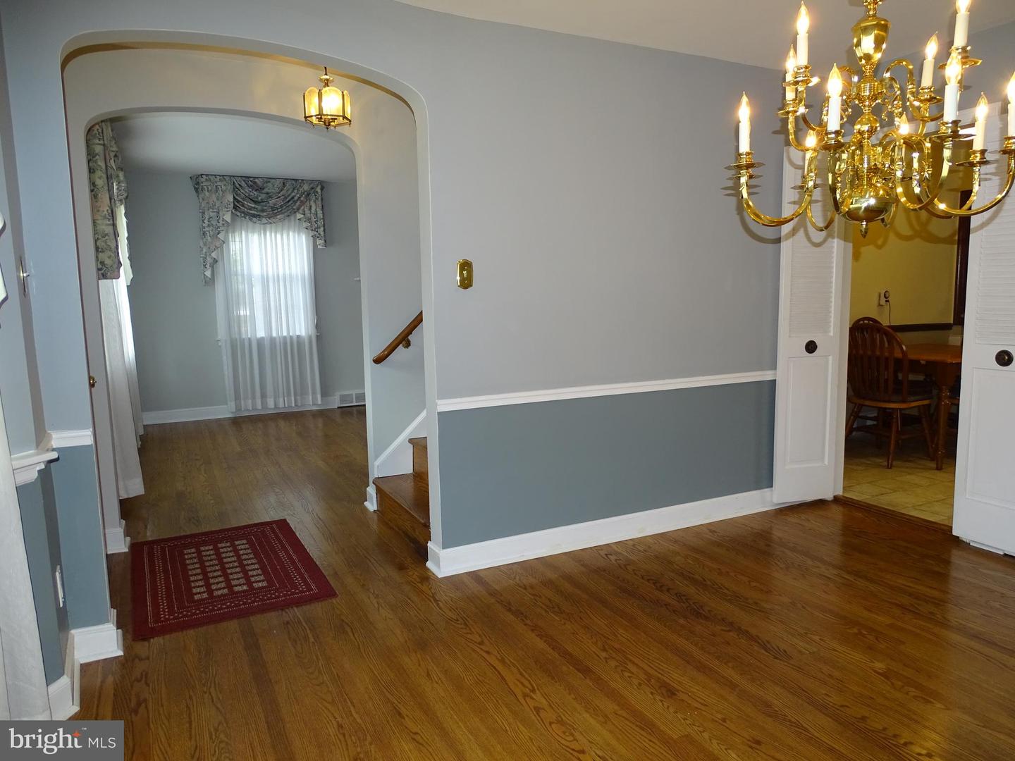 213 James Dr