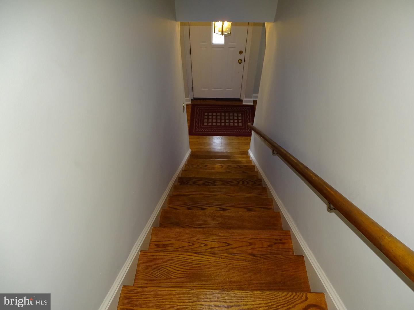 213 James Dr