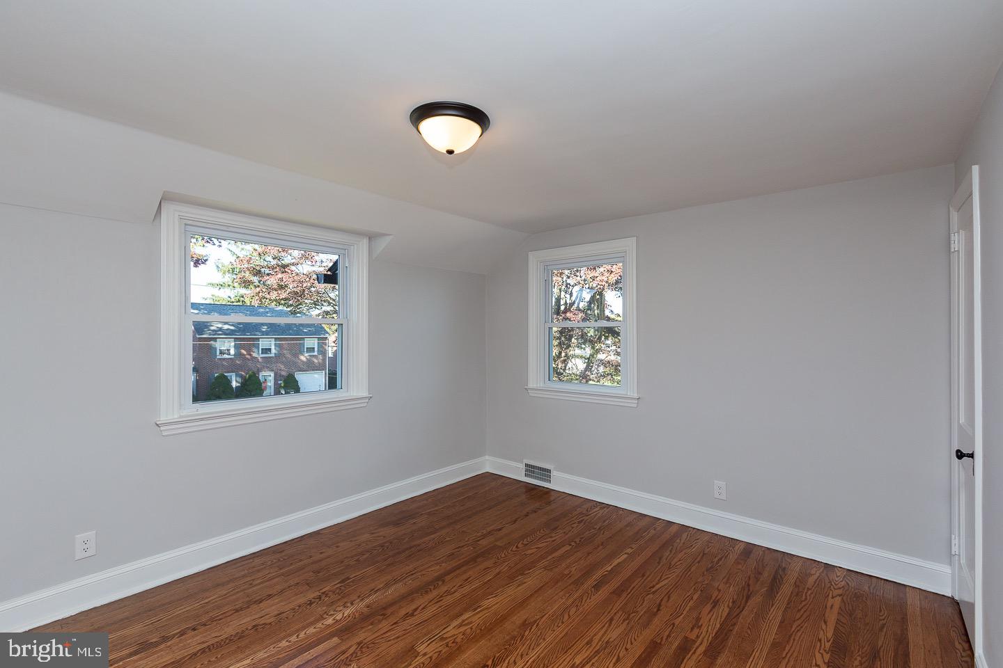 309 Maryland Ave