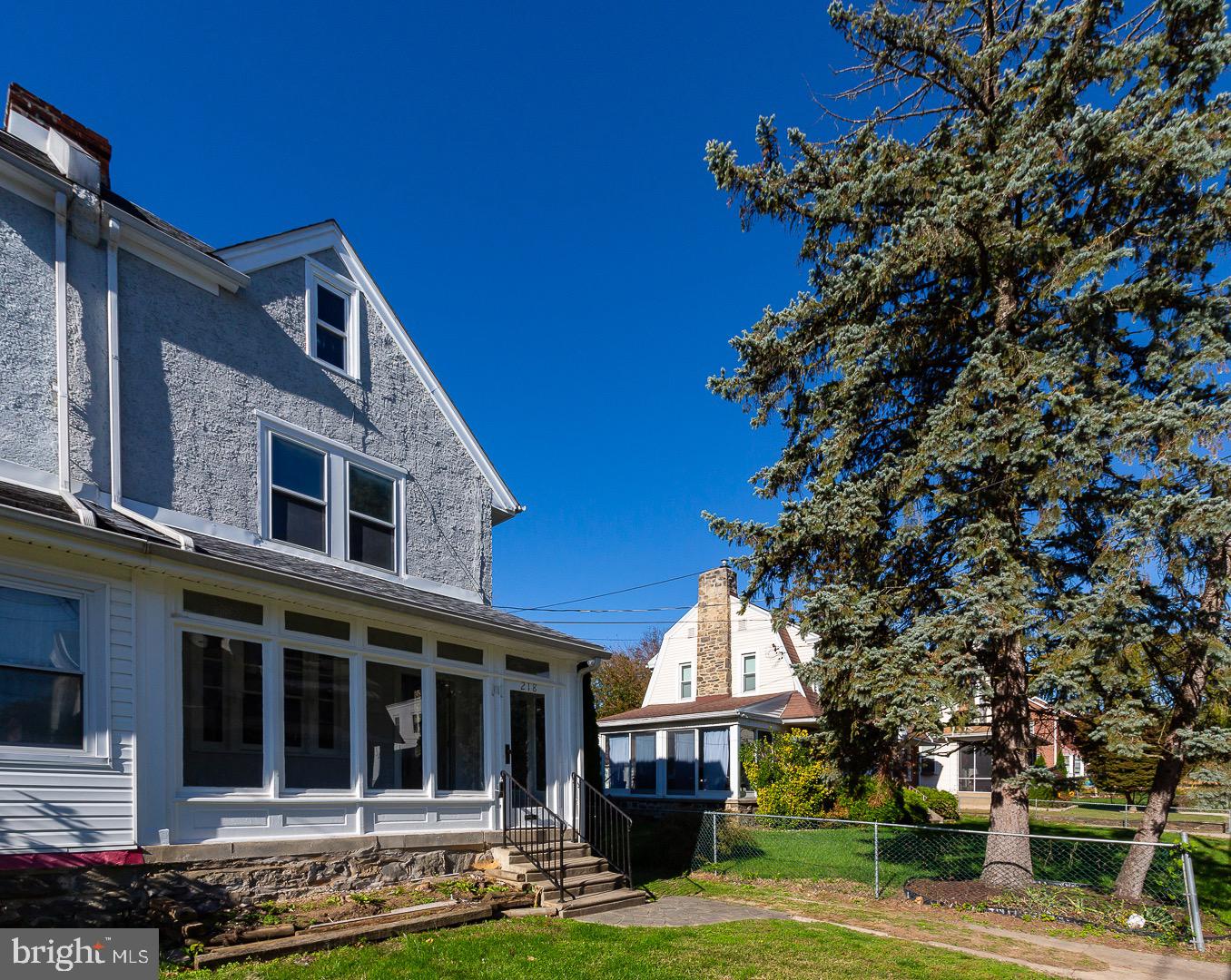 218 Jackson Ave