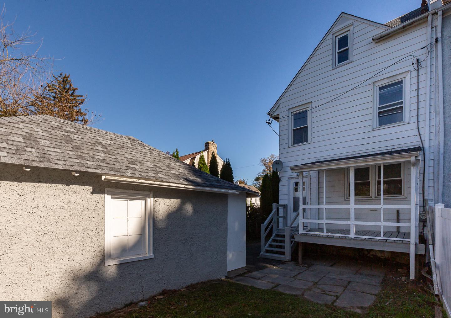 218 Jackson Ave